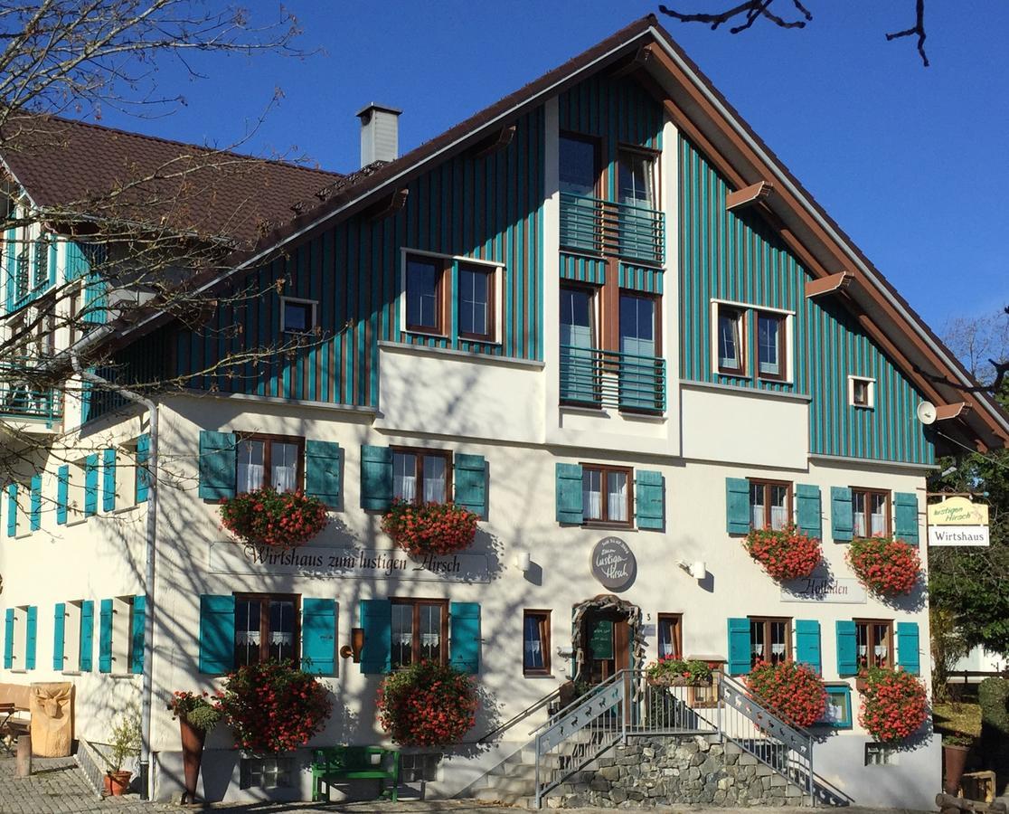 Lustiger Hirsch Otel Akams Dış mekan fotoğraf